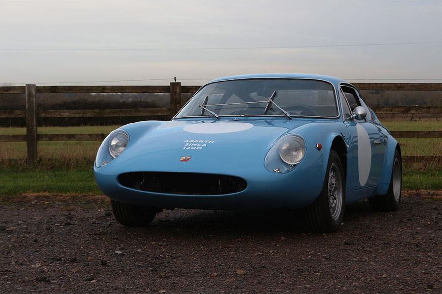 Abarth Simca 1300 Longnose Restoration - Photographs by: AMPaquete